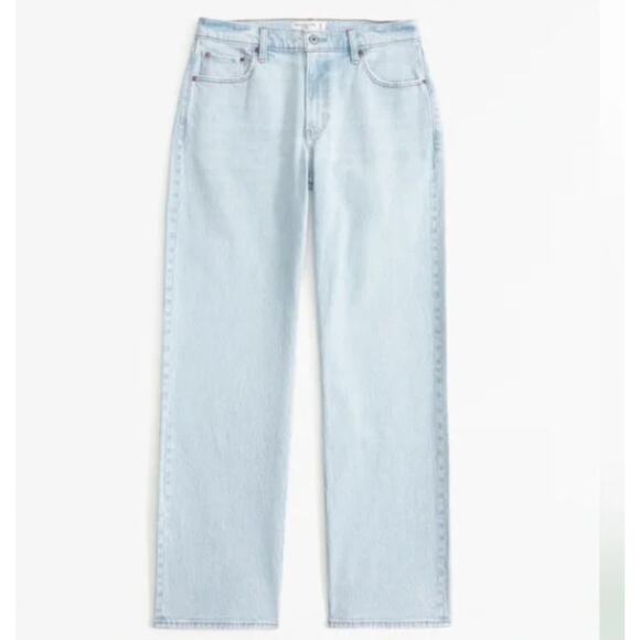 Abercrombie & Fitch 'The Baggy' Low Rise Jeans in LIGHT WASH (30) - Picture 4 of 6